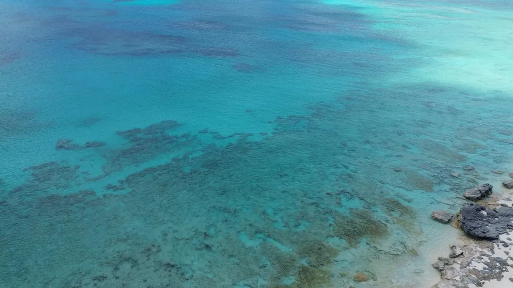 Queens Highway San Salvador BS