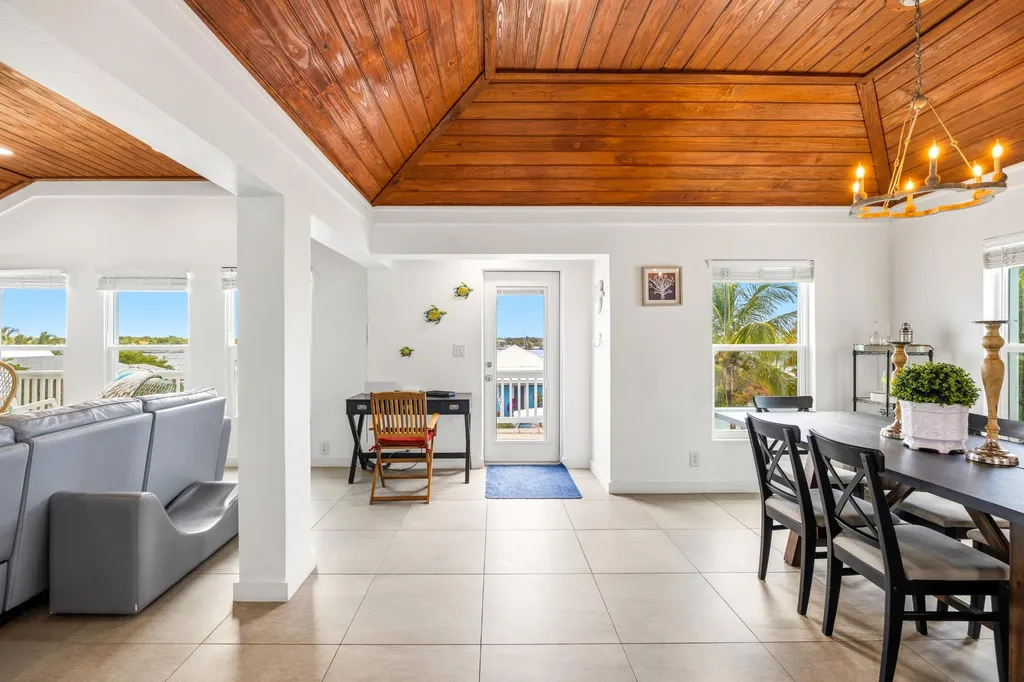 Marina Villa 5 Abaco BS