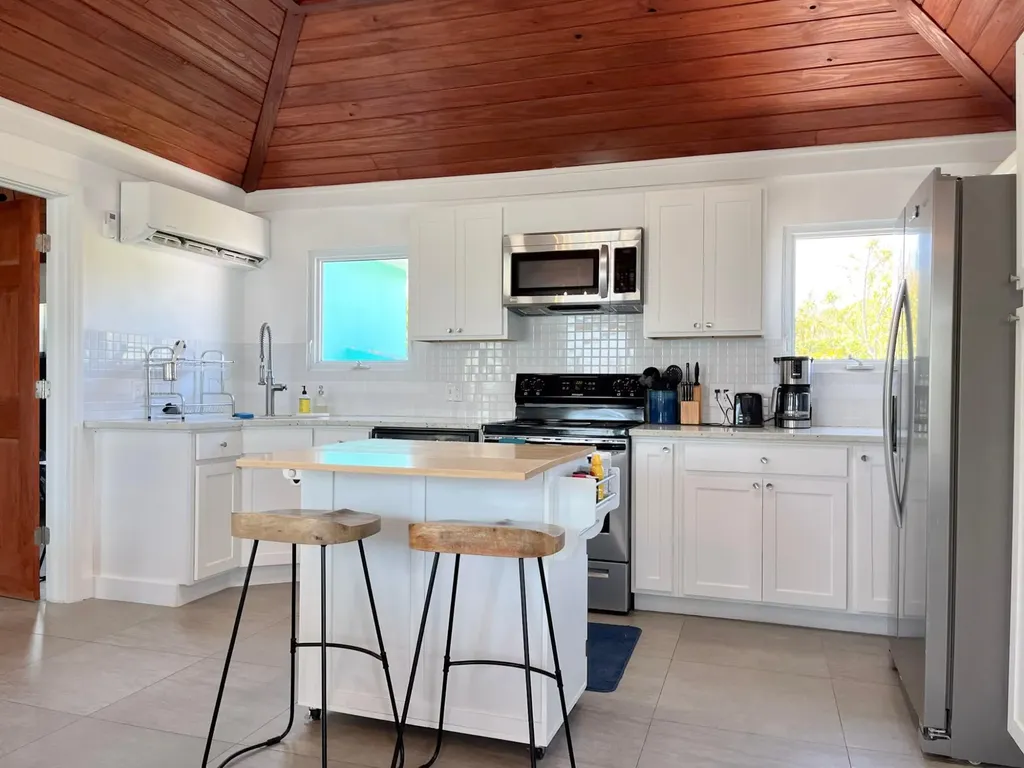 Marina Villa 5 Abaco BS