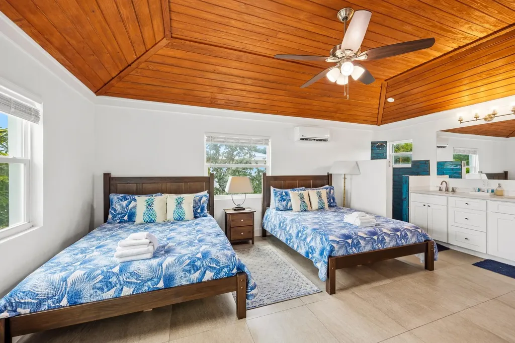 Marina Villa 5 Abaco BS