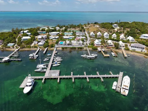 Marina Villa 5 Abaco BS