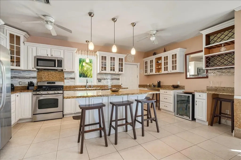 Treasure Cove 74 New Providence Paradise Island BS