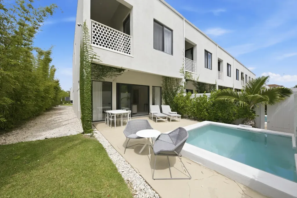 Westend New Providence Paradise Island BS