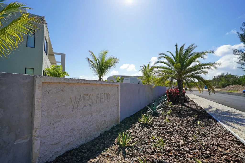 Westend New Providence Paradise Island BS