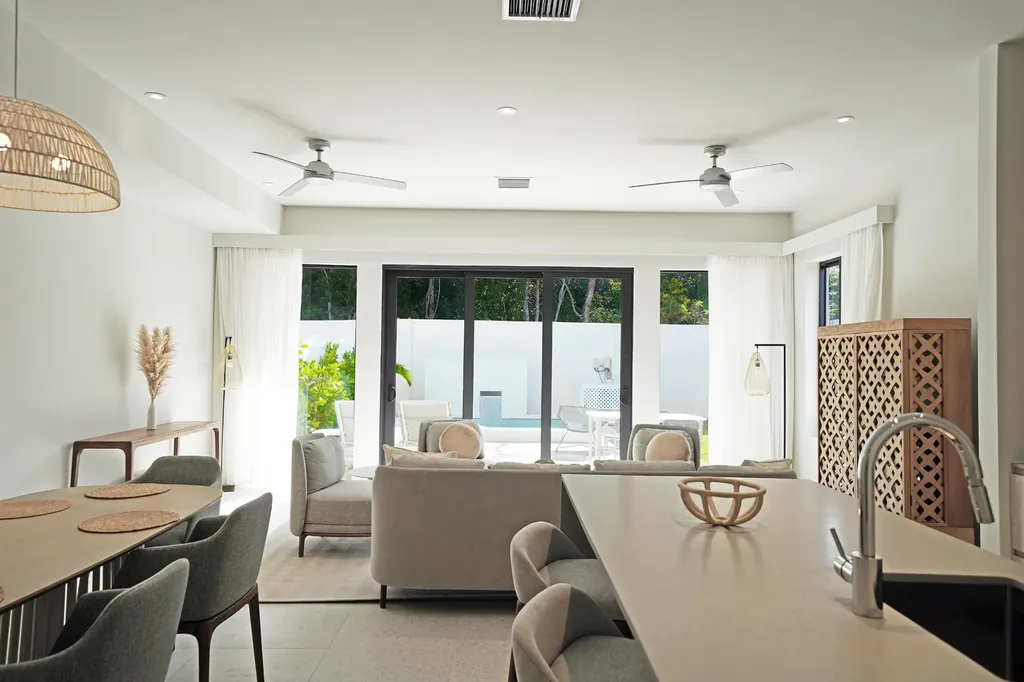 Westend New Providence Paradise Island BS