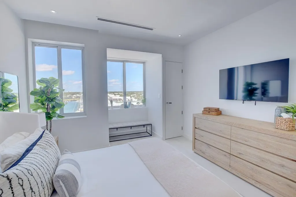 Palm Cay The Cove New Providence Paradise Island BS