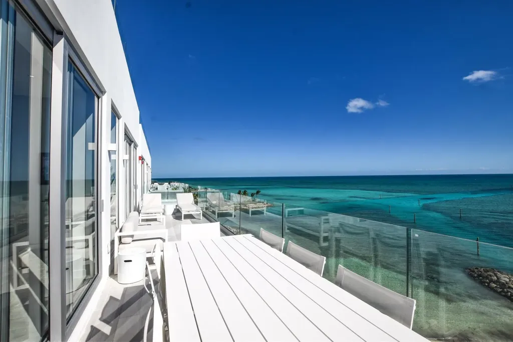 Palm Cay The Cove New Providence Paradise Island BS