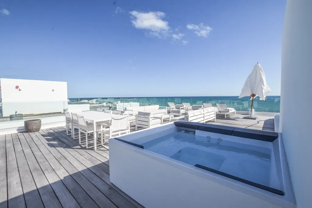 Palm Cay The Cove New Providence Paradise Island BS