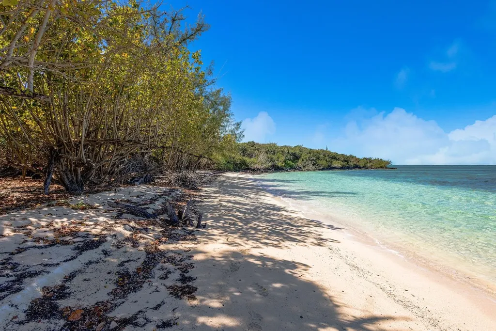 Green Turtle Cay Acreage Abaco BS