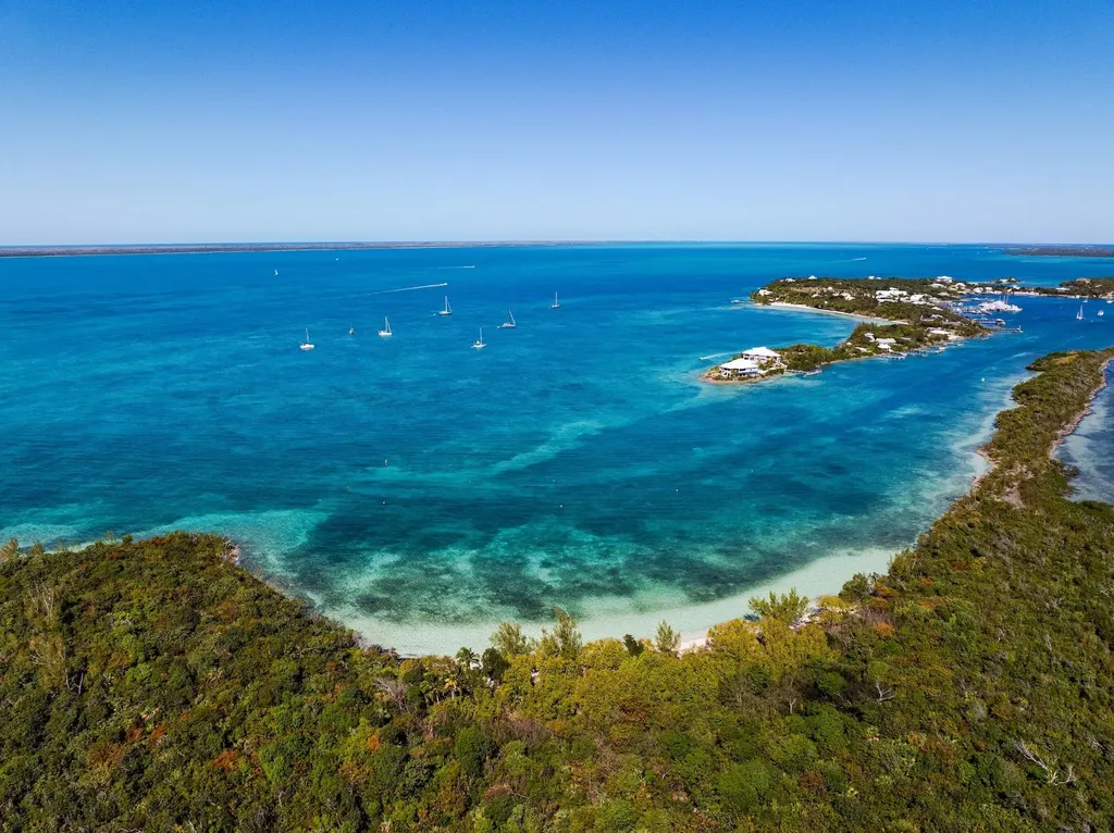 Green Turtle Cay Acreage Abaco BS