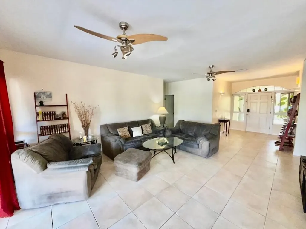 42 Pike Close Fortune Bay Grand Bahama Freeport BS