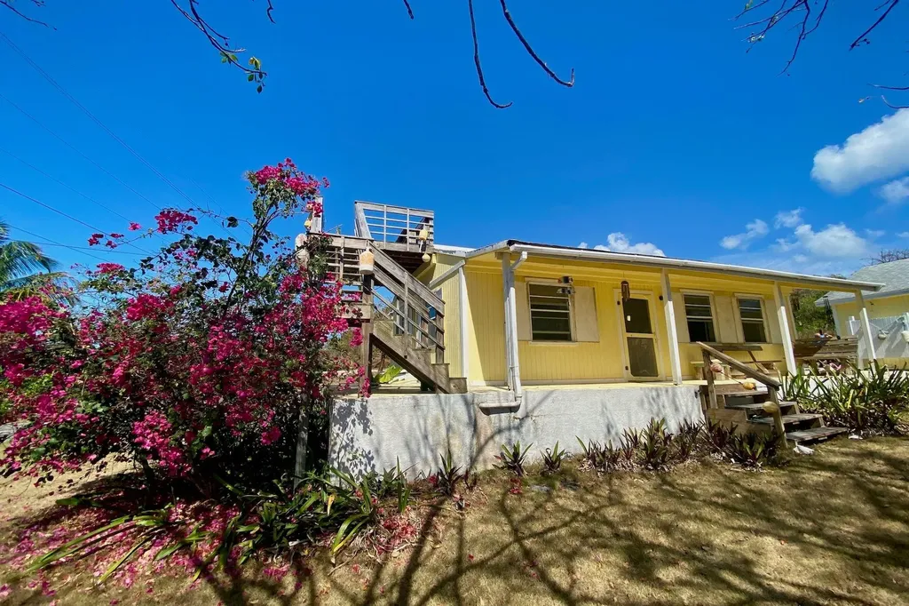 Banana View Eleuthera BS
