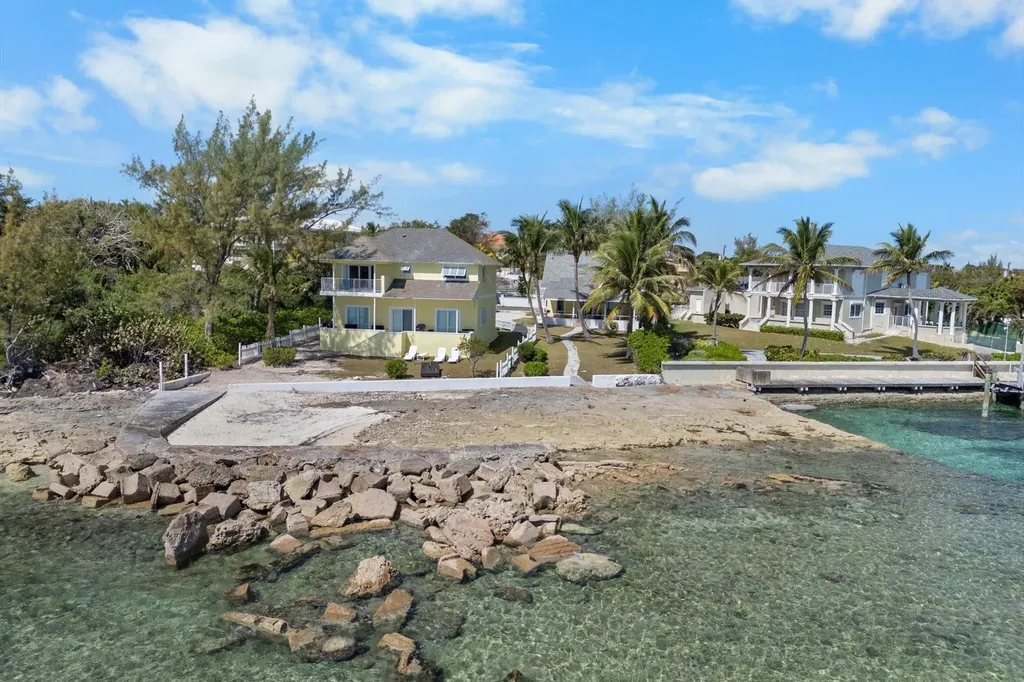 Eastern Road New Providence Paradise Island BS