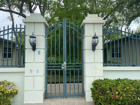 Condo Nassau East New Providence Paradise Island BS