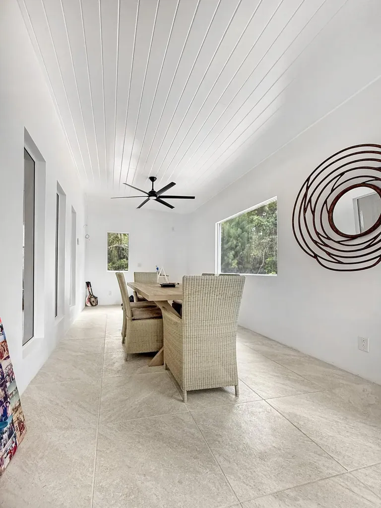 Banks Road Eleuthera BS