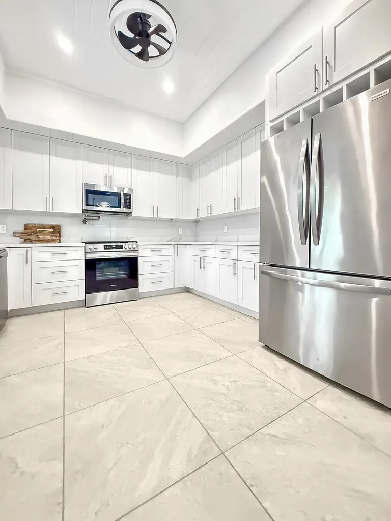 Banks Road Eleuthera BS