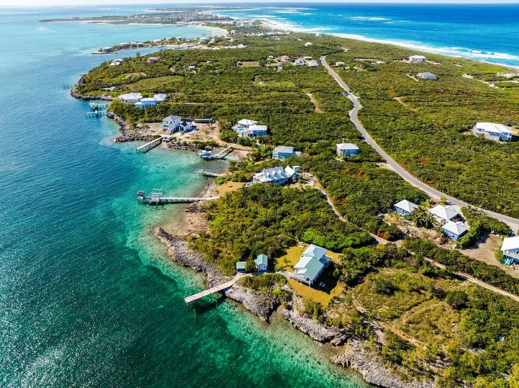 Lot 87, Dolphin Beach Estate Abaco BS