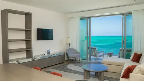 Goldwynn New Providence Paradise Island BS