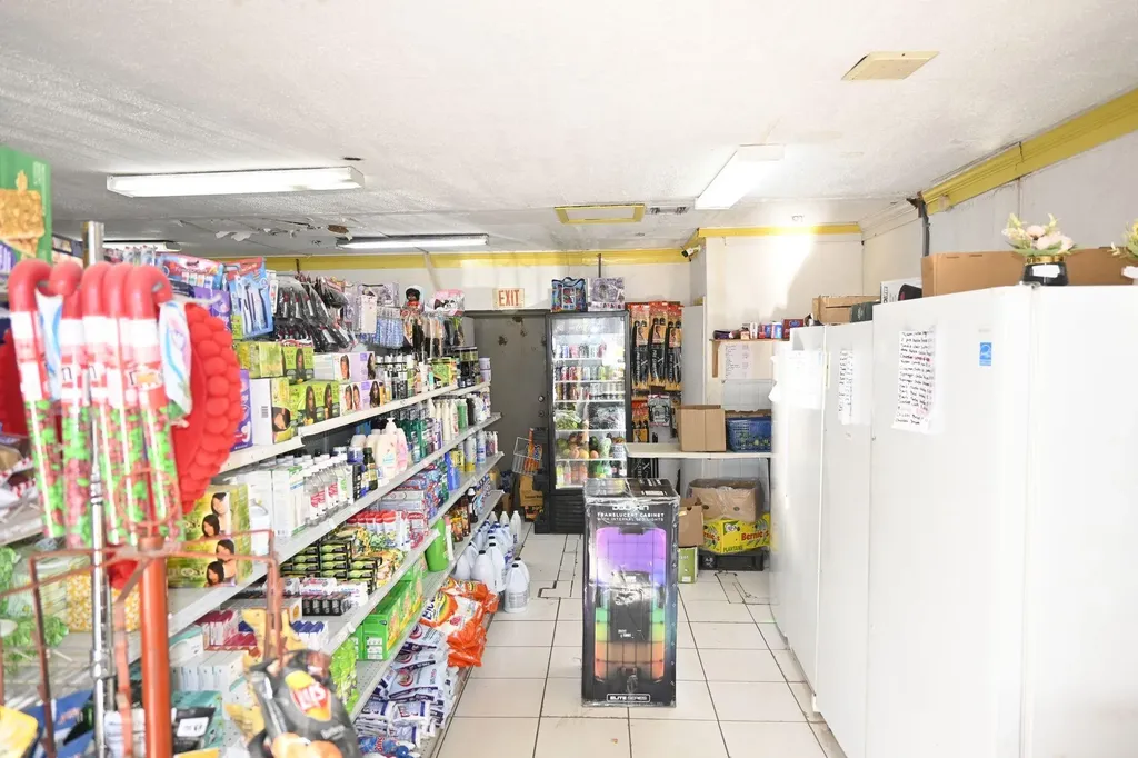 Retail Turnkey Business Opportunity Eleuthera BS