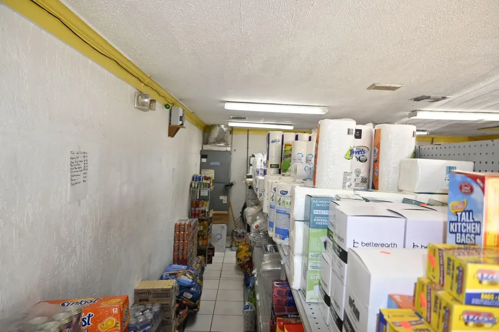 Retail Turnkey Business Opportunity Eleuthera BS