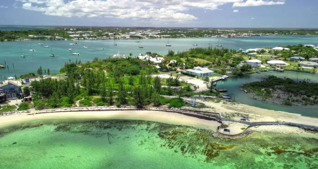 Pelican Shores Lot 5 Abaco BS