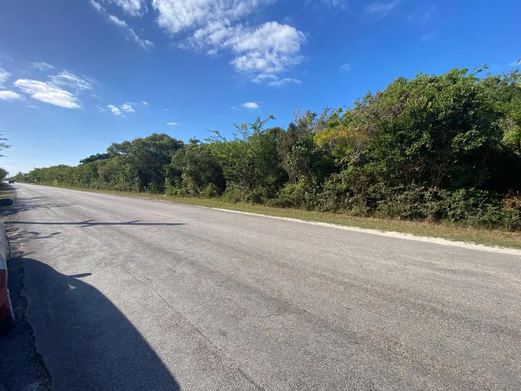 Hamilton, Long Island Long Island BS