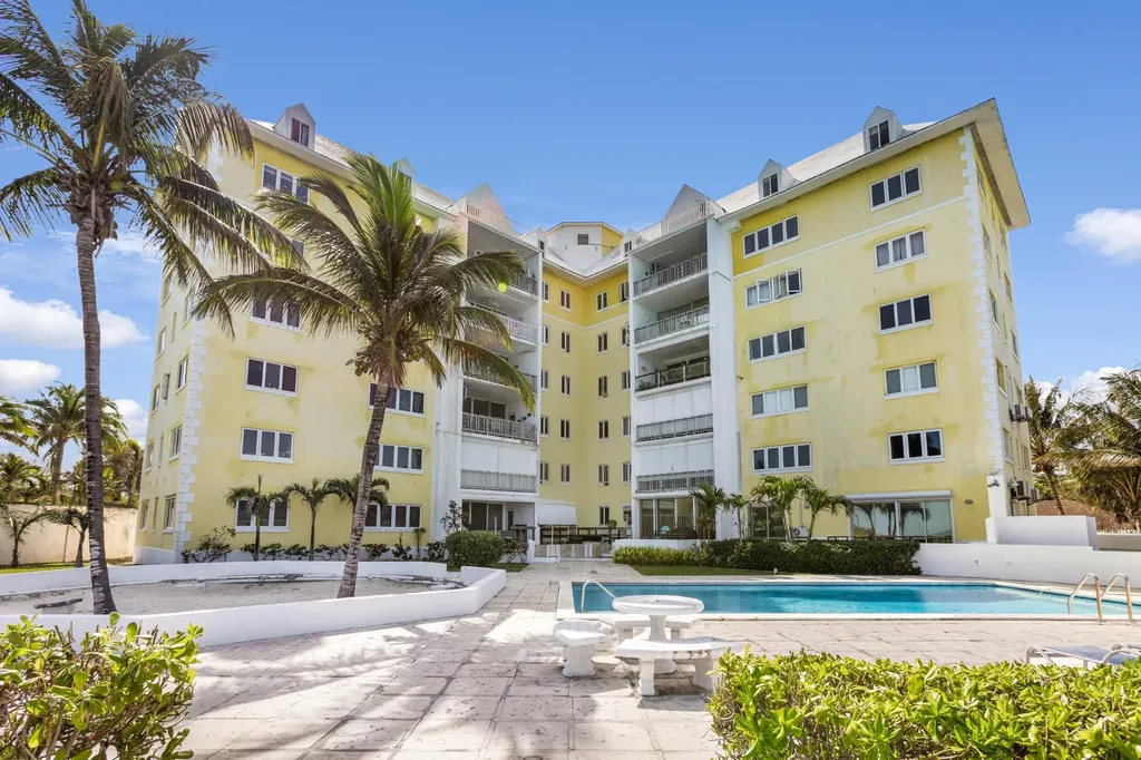 Rawson Court West Bay Street 301 New Providence Paradise Island BS