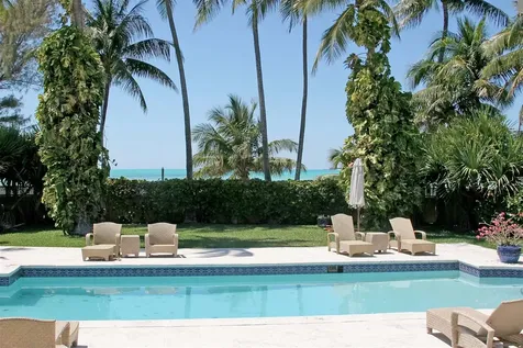 Marine Drive New Providence Paradise Island BS