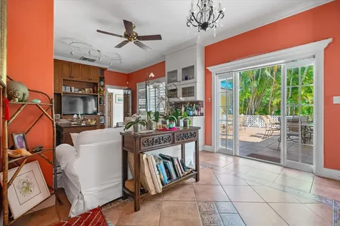 Marine Drive New Providence Paradise Island BS