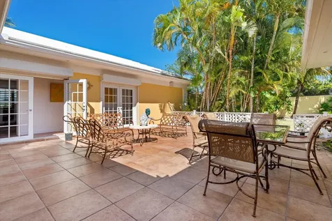 Marine Drive New Providence Paradise Island BS