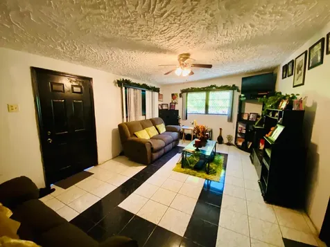 Shearwater Drive, Yeoman Grand Bahama Freeport BS
