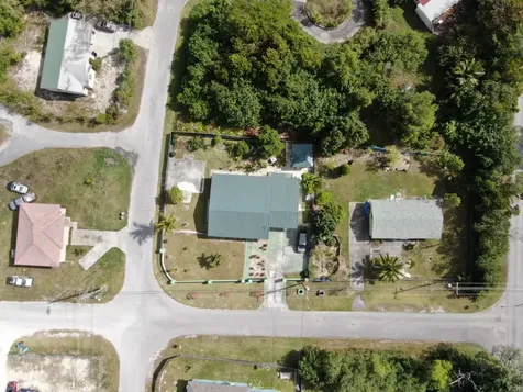 Shearwater Drive, Yeoman Grand Bahama Freeport BS
