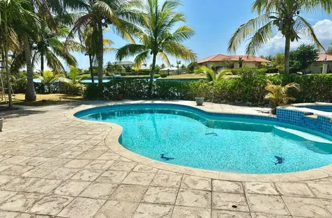 Fortune Bay 31 Grand Bahama Freeport BS