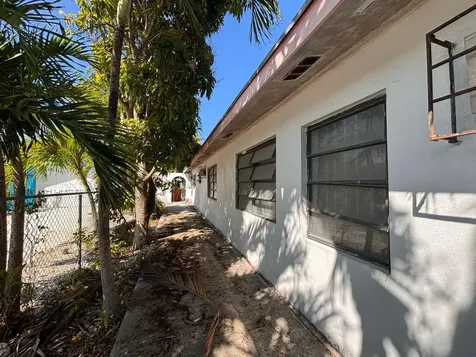 Chipps End New Providence Paradise Island BS