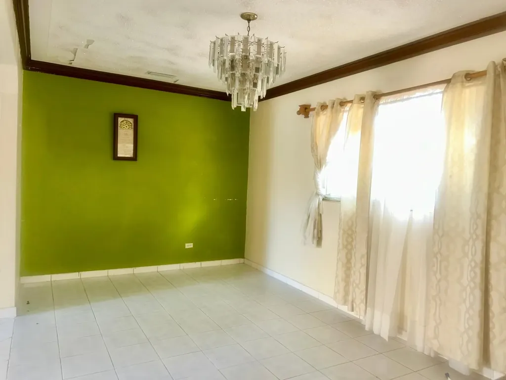 Portland Boulevard 184 New Providence Paradise Island BS