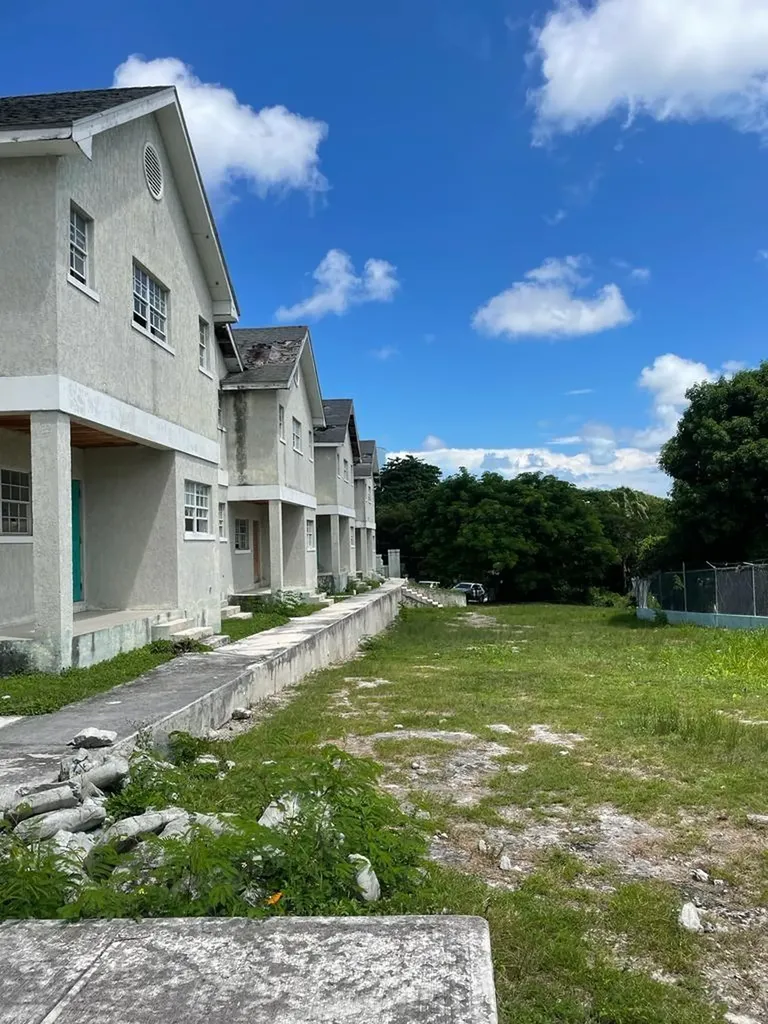 Blue Hill Road Condominium New Providence Paradise Island BS