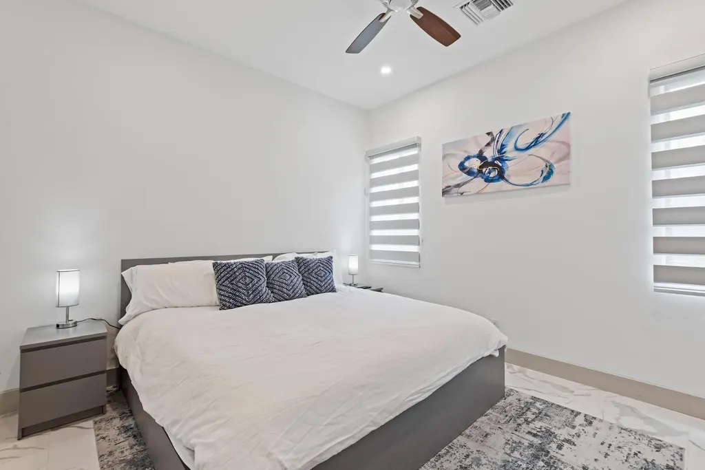 West Bay Street Condos New Providence Paradise Island BS