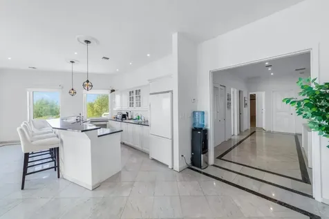 Acacia Road Grand Bahama Freeport BS