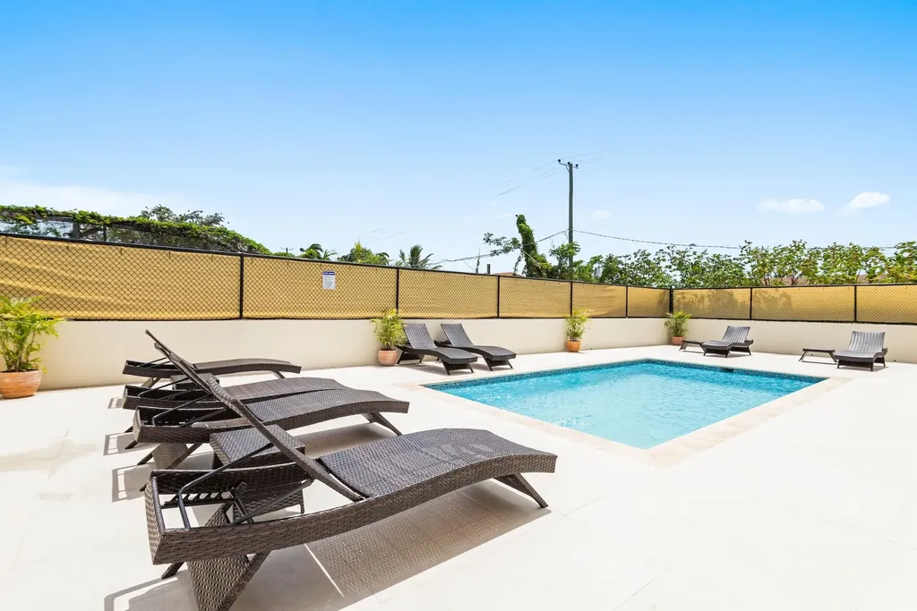 West Bay Street Condos New Providence Paradise Island BS