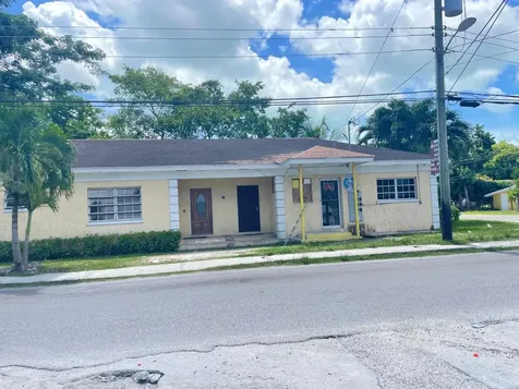 Malcolm Road Home New Providence Paradise Island BS