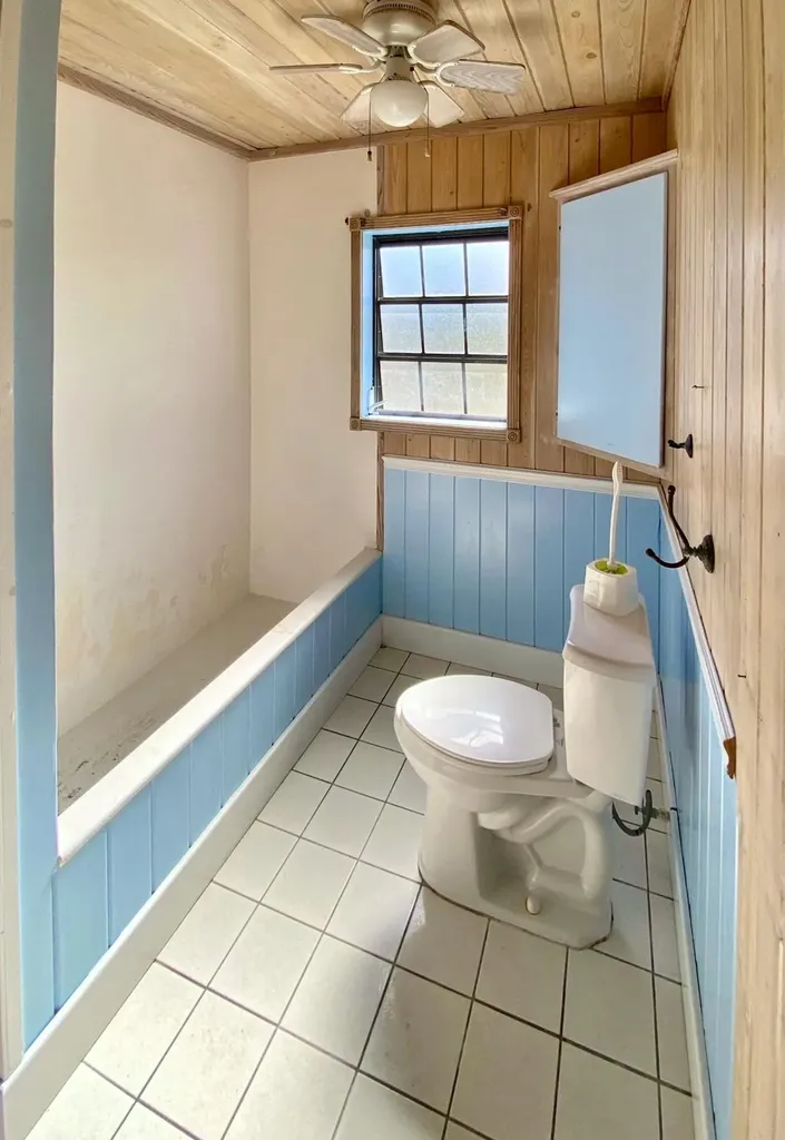 Man O War Cay Abaco BS