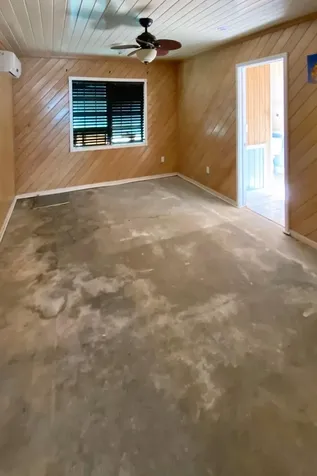 Man O War Cay Abaco BS