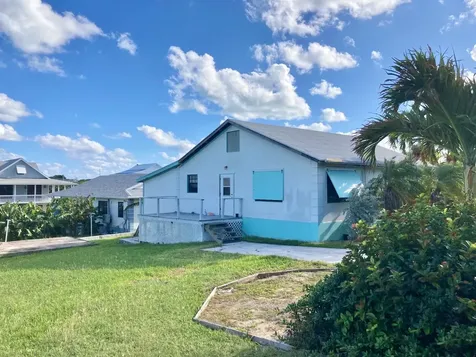 Man O War Cay Abaco BS