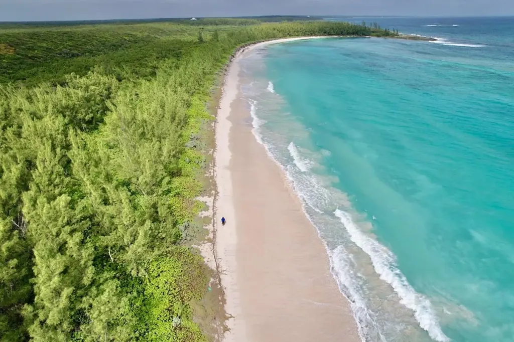 Schooner Bay Beachfront Abaco BS