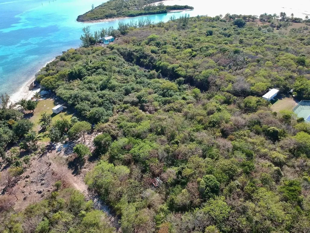 Off Vivian Pinder Road Eleuthera BS