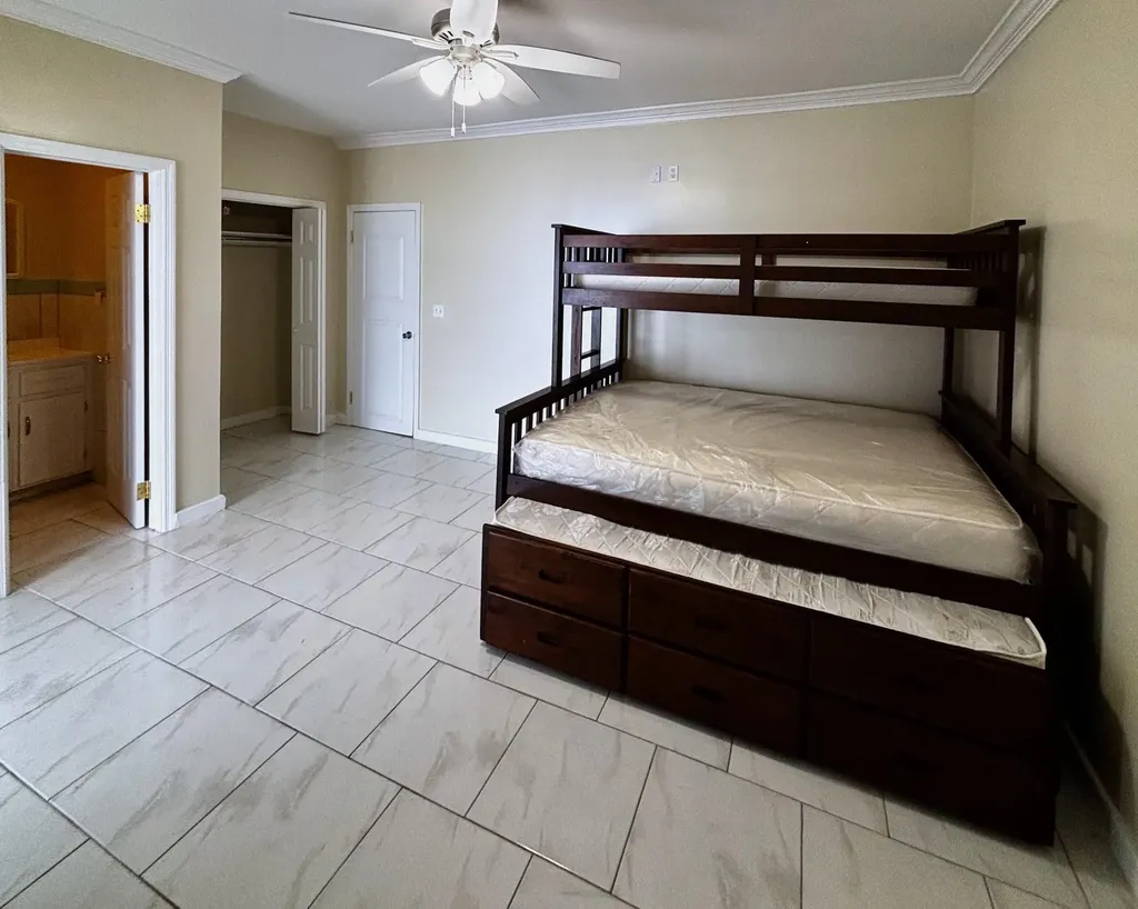 496 Central Pines Abaco BS