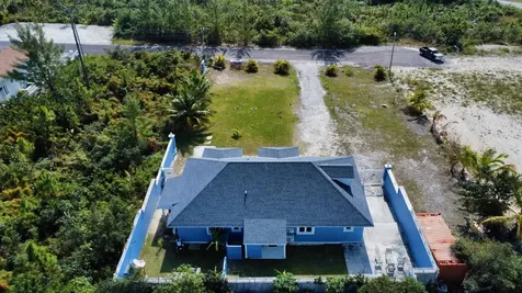 496 Central Pines Abaco BS