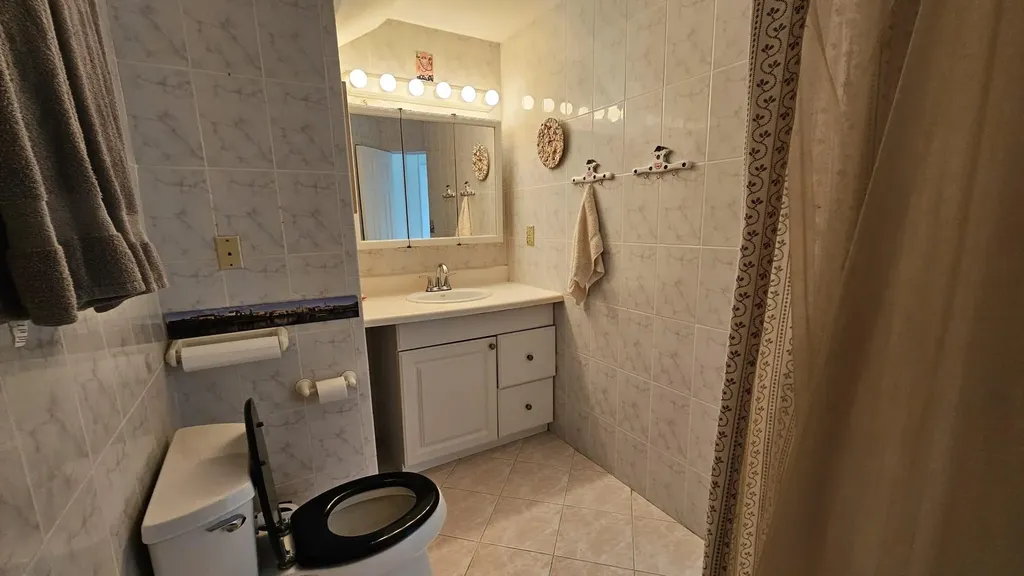 Golden Grove Grand Bahama Freeport BS