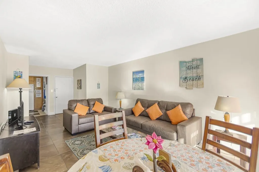 Town Court Condo 5 New Providence Paradise Island BS