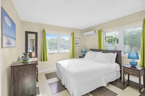 Town Court Condo 5 New Providence Paradise Island BS